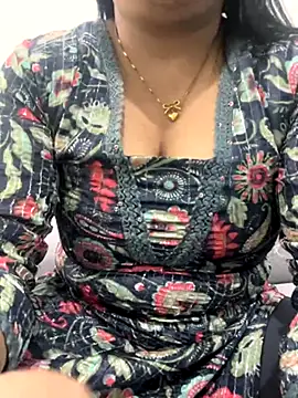Snapshot of hot_bhabhi69 chatting on 10/07/25, 05:15 hot bhabhi69 online show from 10/07/25, 05:15