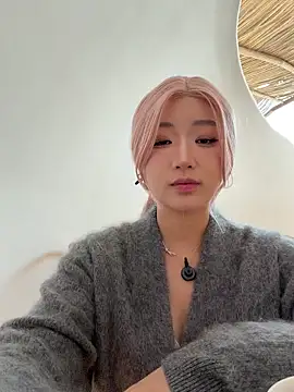 winter11 online show from 02/15/26, 01:46