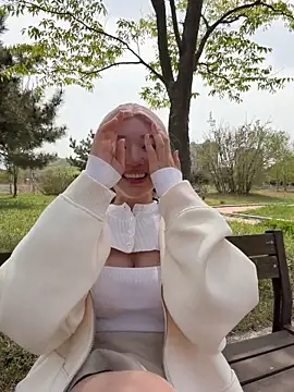 winter11 online show from 04/22/26, 04:04