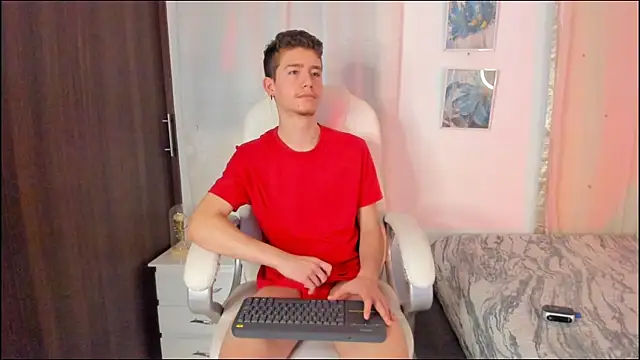 ThiagooJames online show from 10/12/25, 02:54