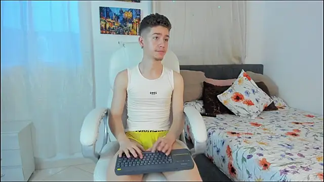 ThiagooJames online show from 10/22/25, 10:42