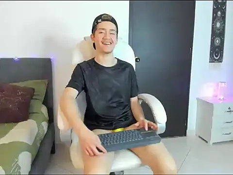 ThiagooJames online show from 02/03/26, 04:54