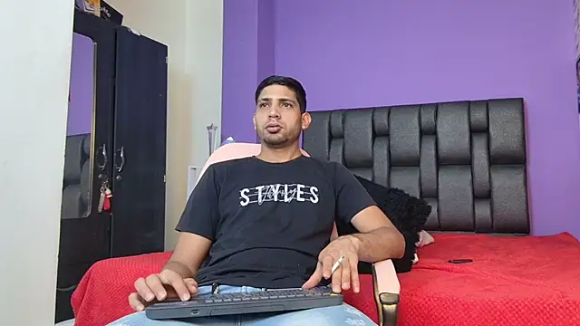 ashtoncooperr online show from 09/26/25, 06:01