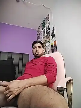 ashtoncooperr online show from 10/10/25, 05:28