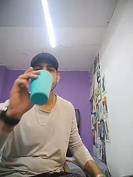 ashtoncooperr online show from 02/15/26, 06:59