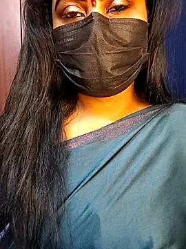 honey-flower online show from 10/04/25, 02:26