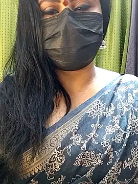 honey-flower online show from 10/28/25, 07:01