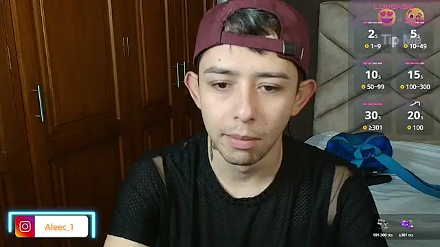 Aleecandrews online show from 10/25/25, 07:41