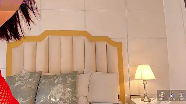 MaddieParker online show from 12/04/25, 07:11