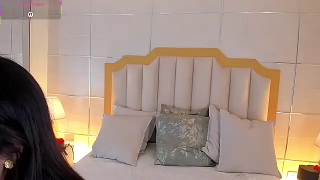 MaddieParker online show from 03/18/26, 07:50