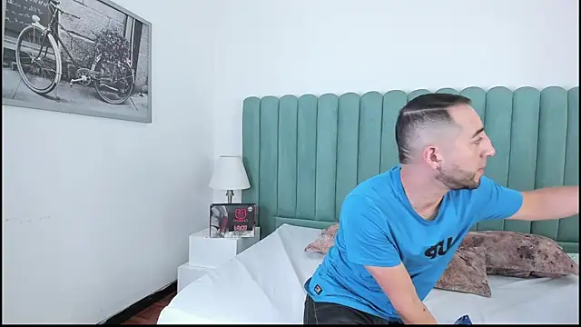 Lushian  online show from 10/04/25, 02:26