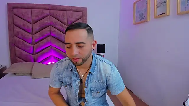 Lushian  online show from 02/10/26, 03:05