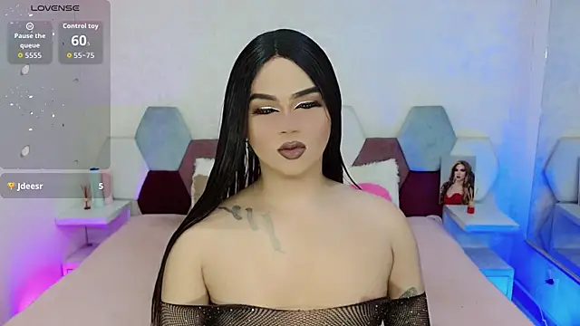 kushina uzumaki75 online show from 12/19/25, 04:08