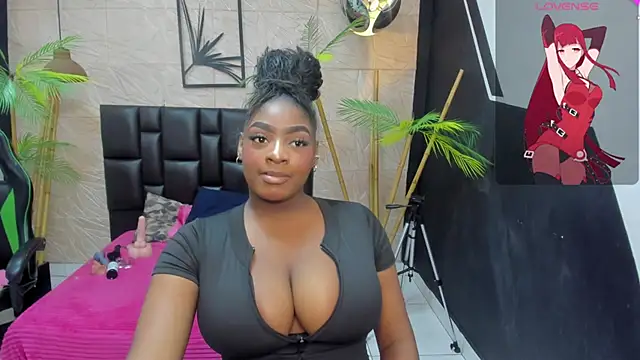Snapshot of alana_bonny chatting on 06/26/26, 12:53 alana bonny online show from 06/26/26, 12:53