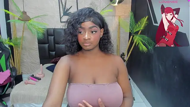 Snapshot of alana_bonny chatting on 07/10/26, 01:47 alana bonny online show from 07/10/26, 01:47
