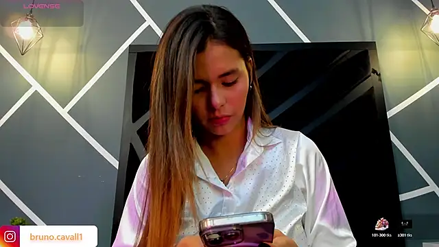 Snapshot of bianca_vega_ chatting on 02/08/26, 12:03 bianca vega online show from 02/08/26, 12:03