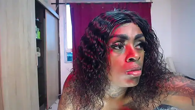 pink 7777 online show from 01/18/26, 11:19