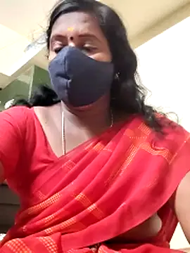 Snapshot of tamil_Nathi chatting on 11/28/25, 04:42 tamil Nathi online show from 11/28/25, 04:42