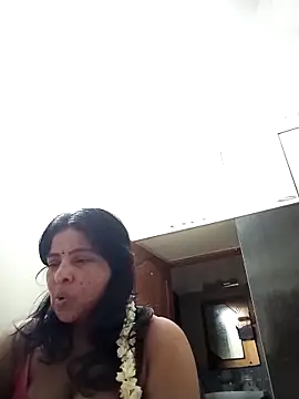 srimasrima online show from 05/04/26, 03:41