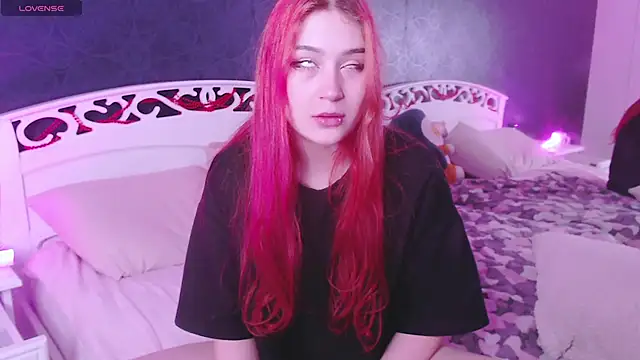 Lili Luuu online show from 01/19/26, 03:43