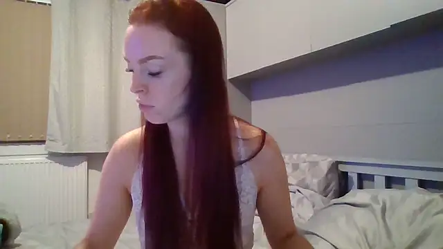 Filthy-British-Skylar online show from 09/25/25, 08:34