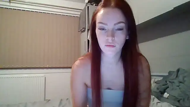 Filthy-British-Skylar online show from 09/27/25, 08:36