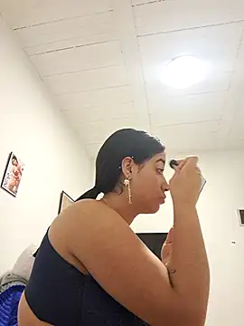 Samantha hotly online show from 04/01/26, 10:49