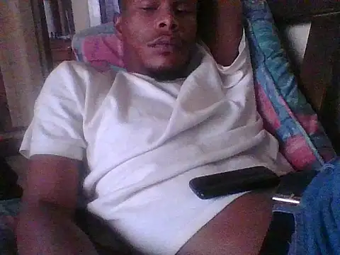 Snapshot of BIGBOYSOUTH chatting on 09/08/25, 02:38 BIGBOYSOUTH online show from 09/08/25, 02:38