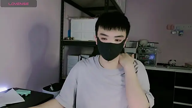 doggyman523 online show from 01/16/26, 04:22