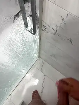 Snapshot of rbakkk chatting on 10/06/25, 06:22 rbakkk online show from 10/06/25, 06:22