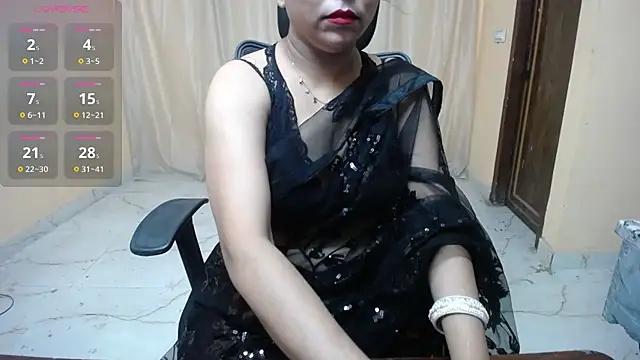 Snapshot of Divvya_ chatting on 07/24/26, 06:39 Divvya online show from 07/24/26, 06:39