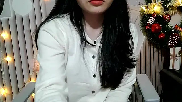 Emachiii online show from 12/17/25, 01:28