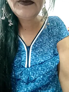 Snapshot of Cuty_siya_143 chatting on 10/08/25, 07:39 Cuty siya 143 online show from 10/08/25, 07:39