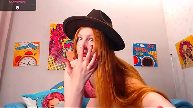 LuxXAngel online show from 10/25/25, 11:10