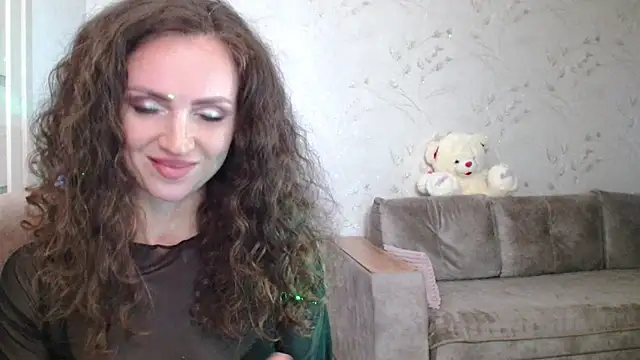 Snapshot of Amber_Carrol chatting on 04/25/26, 05:21 Amber Carrol online show from 04/25/26, 05:21