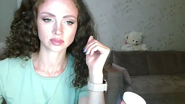 Snapshot of Amber_Carrol chatting on 07/15/26, 04:23 Amber Carrol online show from 07/15/26, 04:23