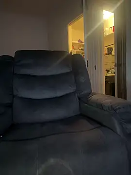 KingKevo27 online show from 12/19/25, 10:17