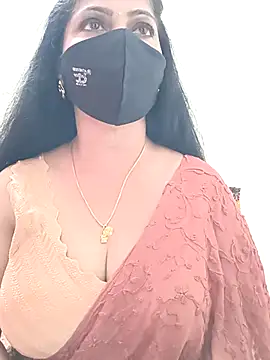 shivani27 online show from 05/03/26, 10:32