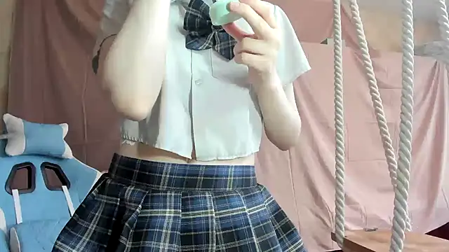 kioshi kiss online show from 12/18/25, 12:00