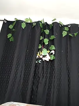 AntonelaMorriz online show from 04/11/26, 08:40