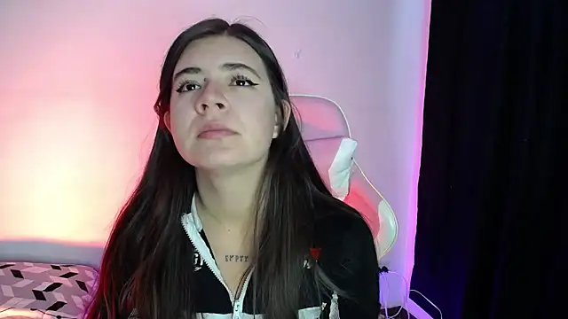 Snapshot of Stepha_babe chatting on 11/02/25, 08:11 Stepha babe online show from 11/02/25, 08:11