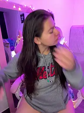 Snapshot of Stepha_babe chatting on 12/21/25, 09:16 Stepha babe online show from 12/21/25, 09:16