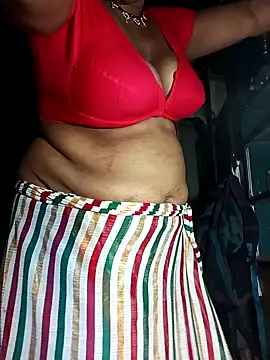 Snapshot of Nude-Priya2 chatting on 10/12/25, 06:40 Nude-Priya2 online show from 10/12/25, 06:40