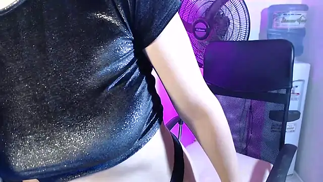 Gigibies1 online show from 11/15/25, 01:07