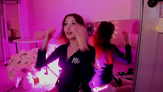 Lillie Miller online show from 04/22/26, 11:34