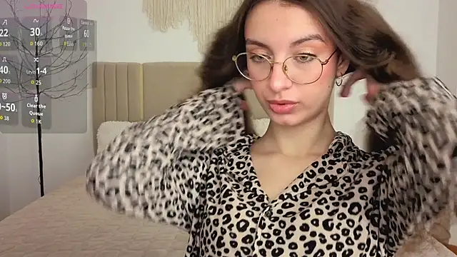 Real cutie1 online show from 06/02/26, 01:02