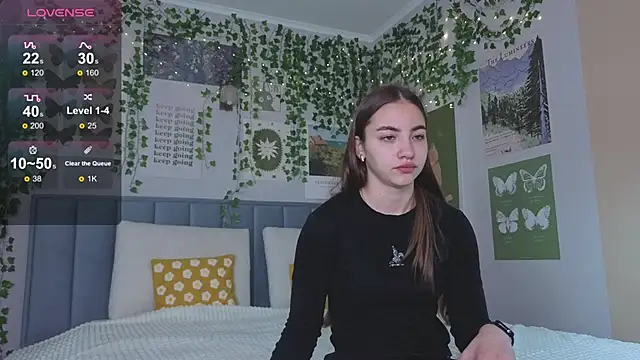 Ashley Pierce online show from 09/22/25, 04:03