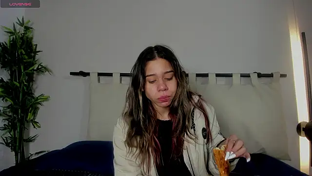 Rachell criss online show from 02/12/26, 04:18