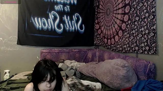 London Ray online show from 09/29/25, 04:06