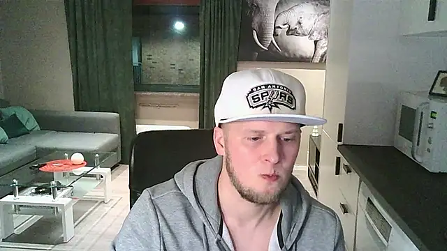 Dartanjanas13 online show from 02/06/26, 07:39